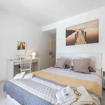 Porto Cari 9 Marina Cala Dor Apartment *
